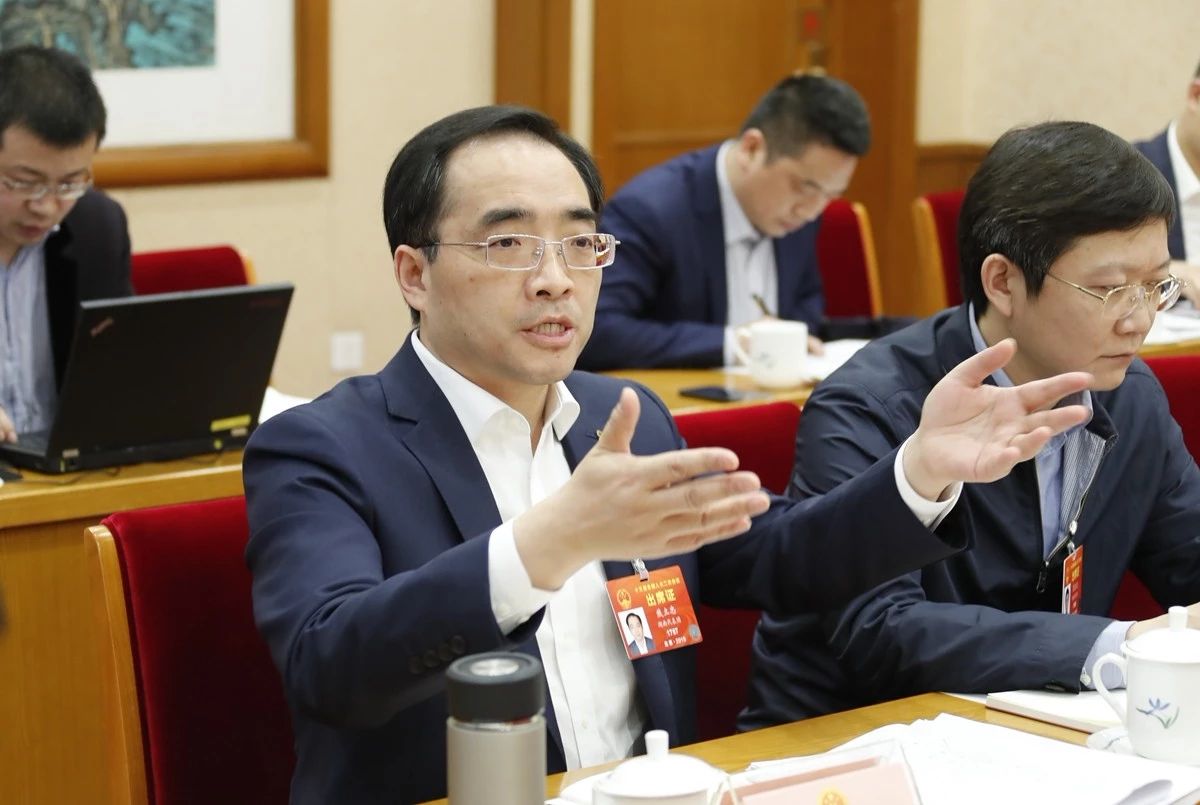 伟德体育 - 综合体育赛事平台|奥体中心相助同伴