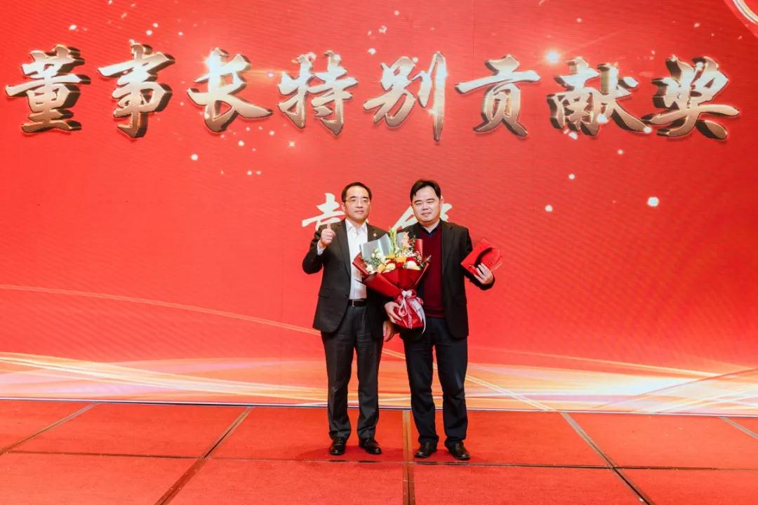 伟德体育 - 综合体育赛事平台|奥体中心相助同伴