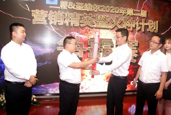 伟德体育 - 综合体育赛事平台|奥体中心相助同伴