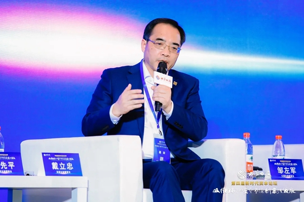 伟德体育 - 综合体育赛事平台|奥体中心相助同伴