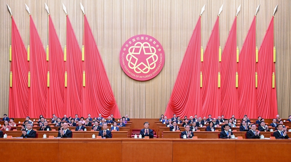 伟德体育 - 综合体育赛事平台|奥体中心相助同伴